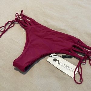 Ola Feroz Senorita Bikini Bottom